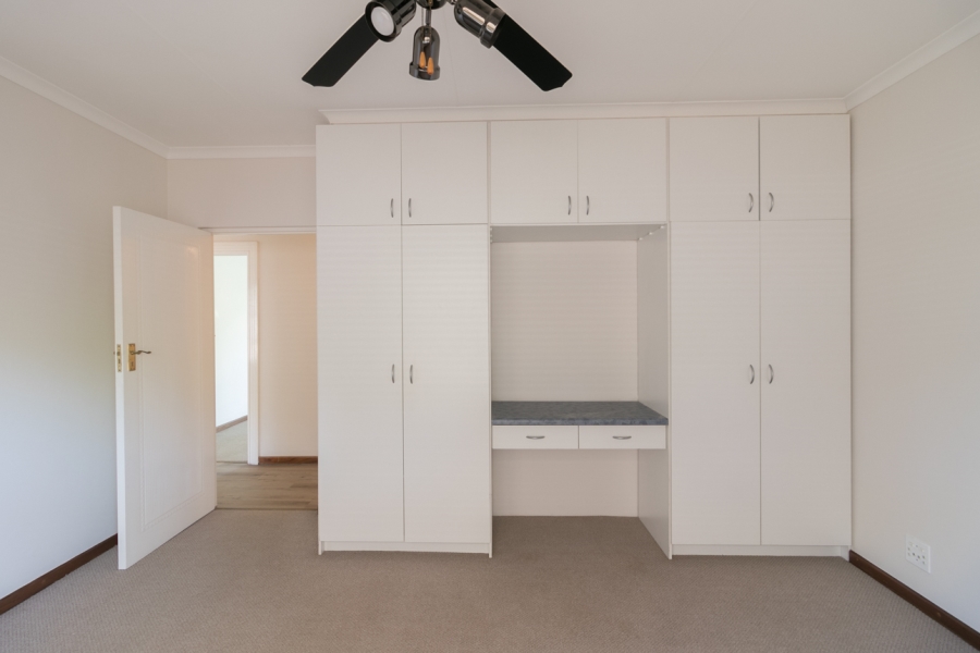 To Let 4 Bedroom Property for Rent in Hunters Home Western Cape